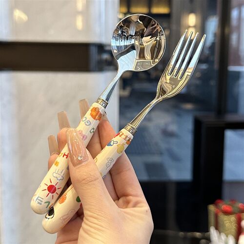 *老板娘自用*陶瓷手柄304不锈钢餐具可爱网红吃饭勺家用餐叉汤勺
