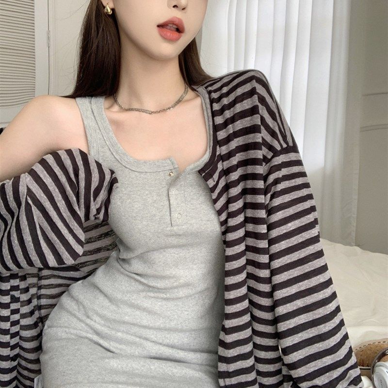 甜酷套装条纹开衫外套女夏季灰色背心连衣裙收腰包臀短裙子两件套图片