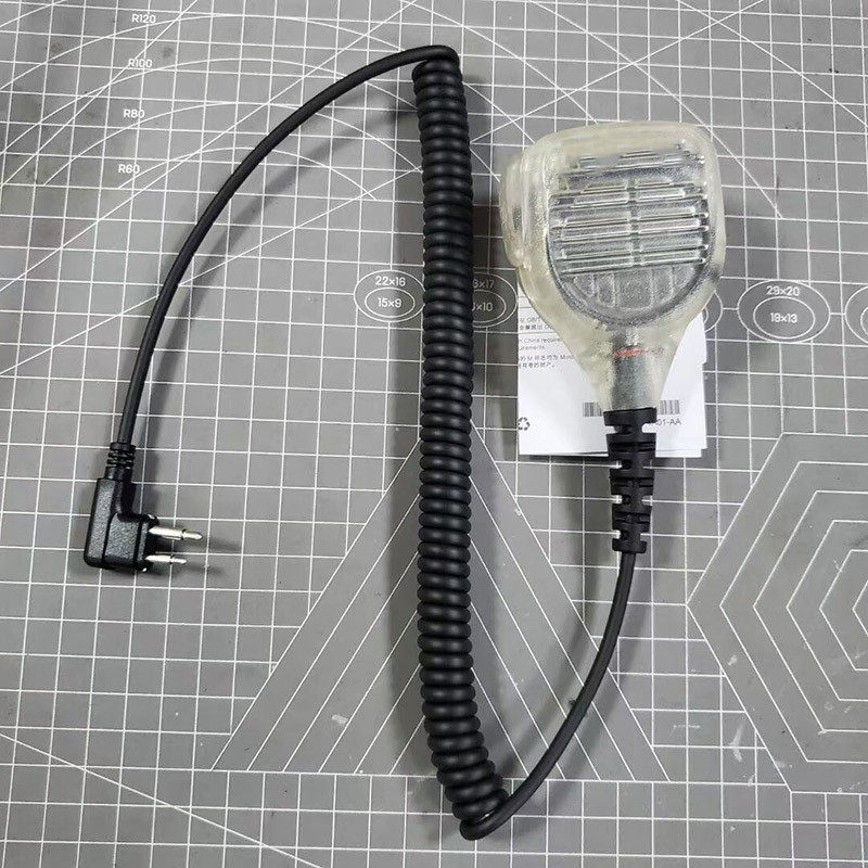 对讲机手咪A8 GP88S GP2000 P3688手台M头手咪话筒肩咪PMMN4013A