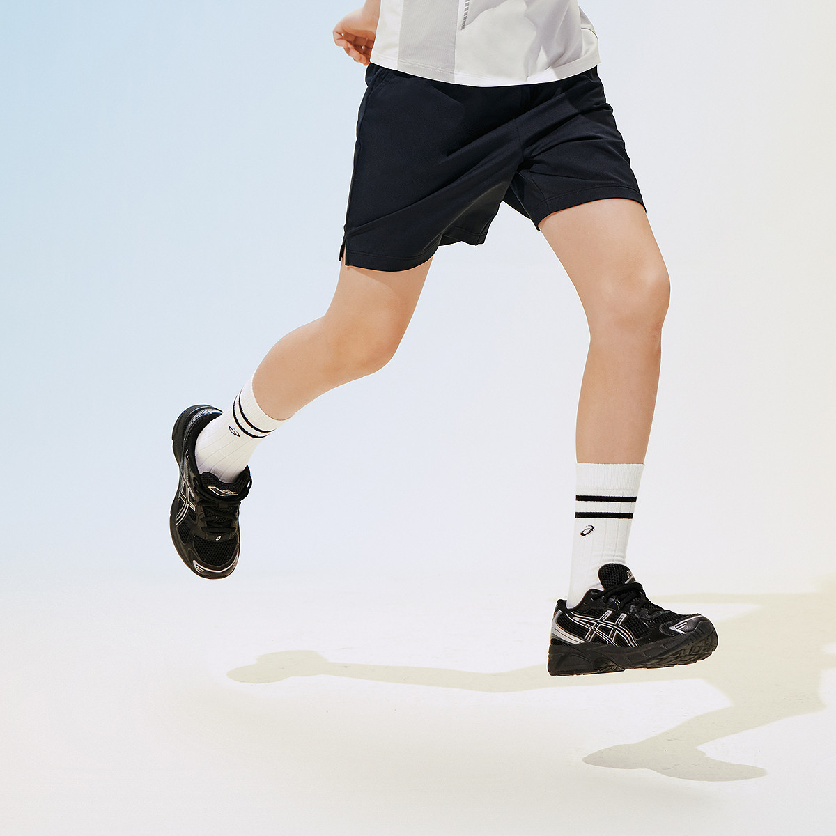 ASICS/亚瑟士夏季新款儿童男童童装运动短裤女童吸湿排汗休闲裤