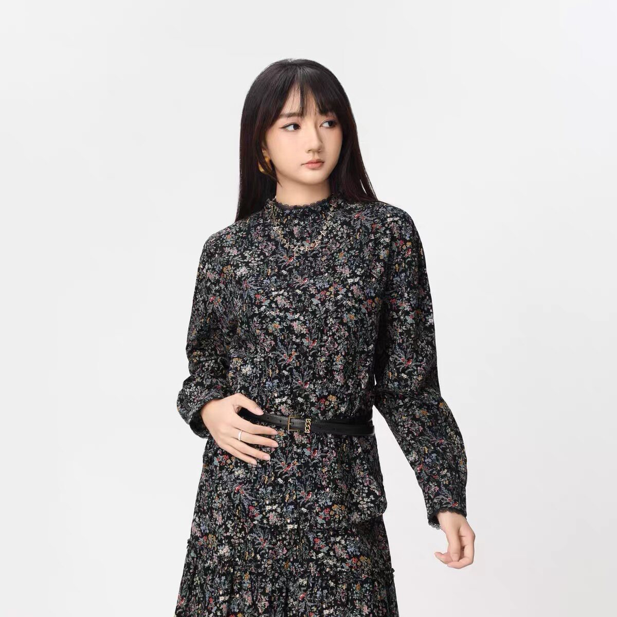 阿玛施复古法式立领蕾丝花边独特碎花长袖衬衫530115-2A92822