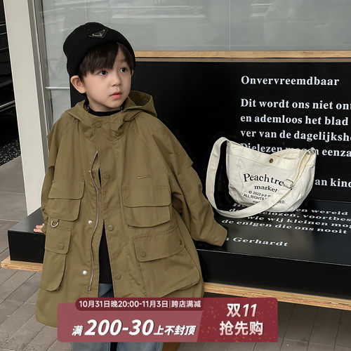 2023韩版童装男童秋季工装外套儿童男孩帅气中长版风衣时髦上衣潮