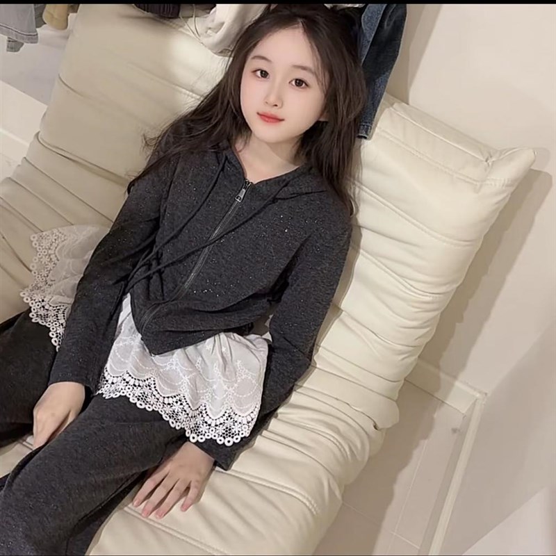 女童春装套装2025新款儿童连帽卫衣洋气时髦假两件直筒裙裤两件套图片