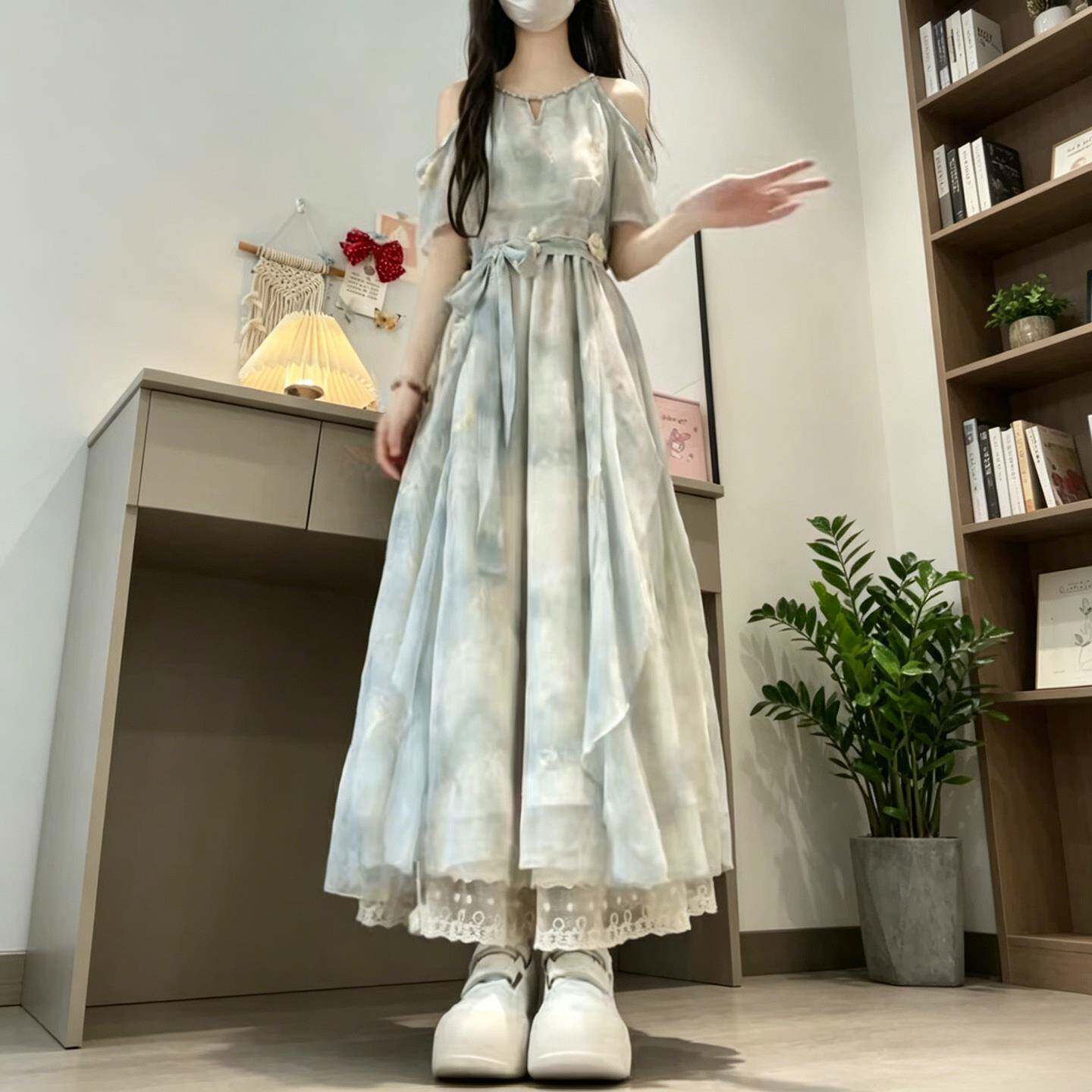 少女甜美露肩系带收腰洋装2026夏装新款初高中学生荷叶边A字裙