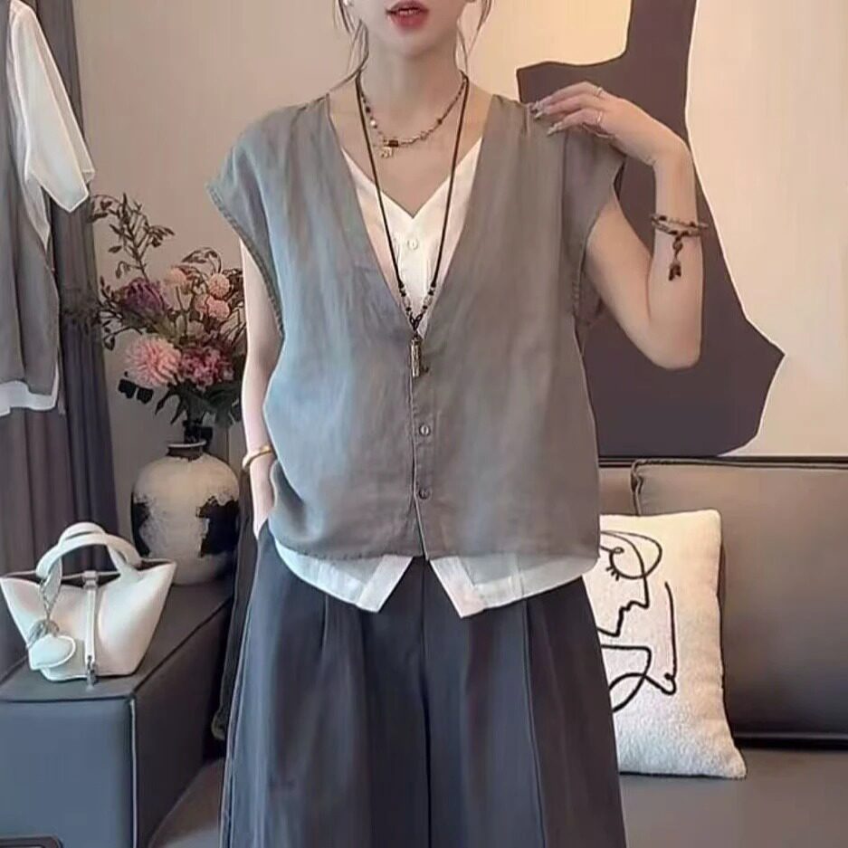 老钱风假两件V领短袖衬衫女