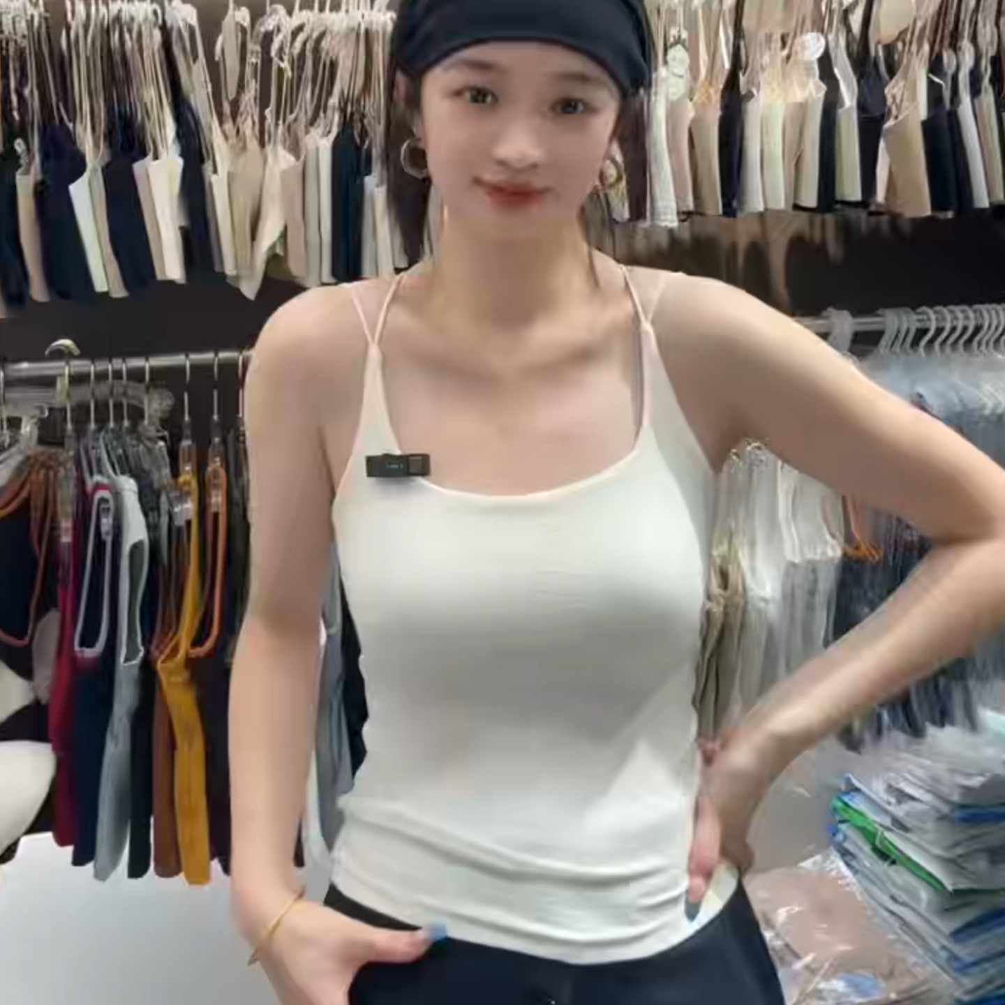 交叉后背吊带背心文胸一体带胸垫内外两穿打底上衣女