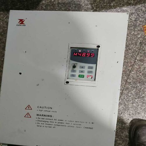 富凌18.5kw变频器  DZB100B0185L4B