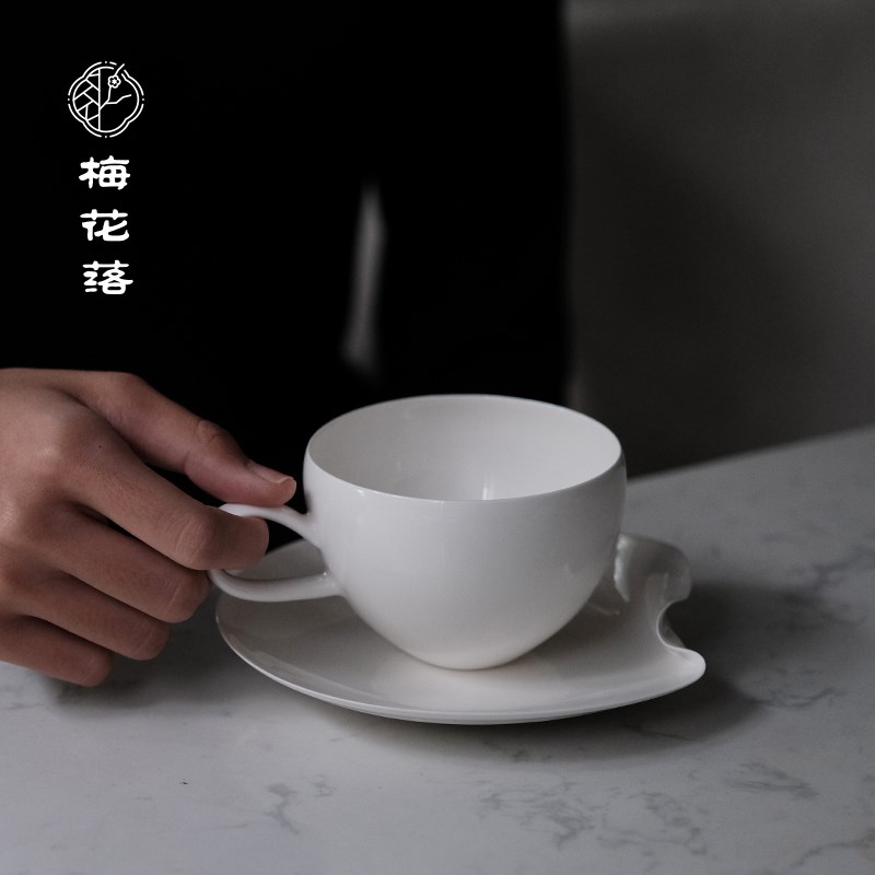梅花落白瓷水杯咖啡杯陶瓷杯子纯白挂耳茶杯卷叶碟薄胎魏海龙手作