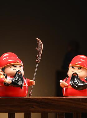 陶瓷关公人物神像汽车摆件招财工艺品武圣关羽家居办公茶室装饰品