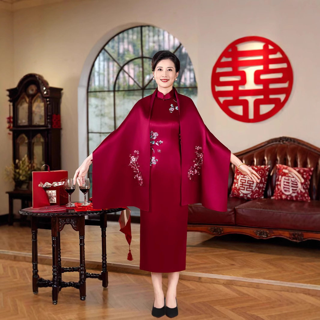 新款喜婆婆婚宴妈妈装旗袍 新中式刺绣国风裙子 喜妈妈礼服春夏季
