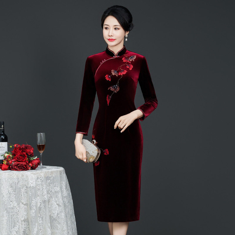 中年妈妈秋冬季加绒加厚保暖旗袍中老年女装