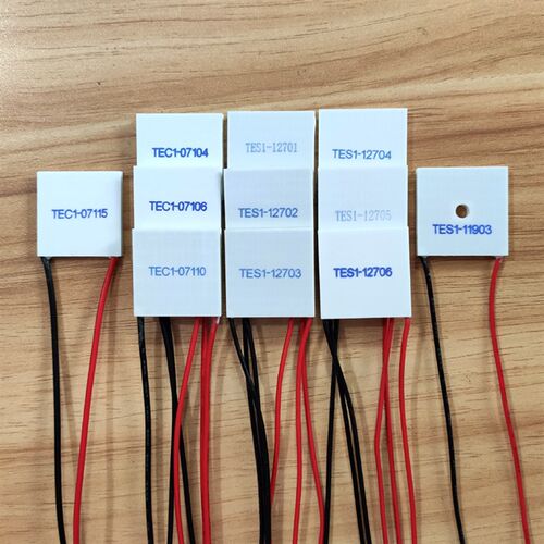 导030制冷片07104 07106 07115半1体12V致冷12701O 02 12705 3270