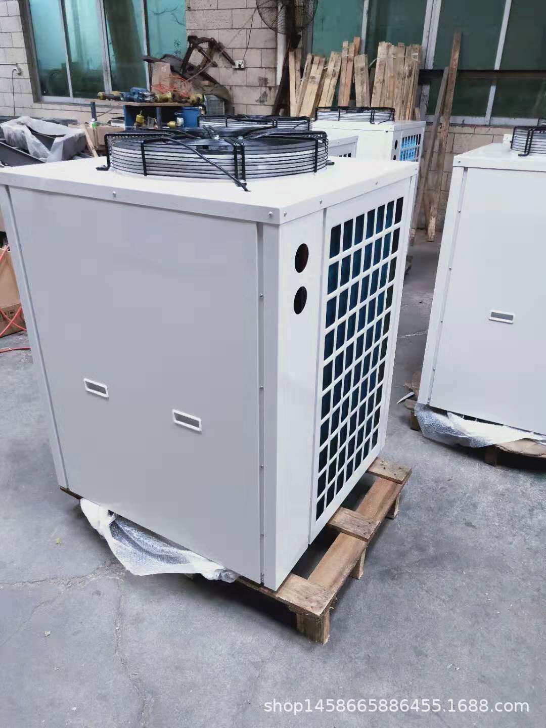 8P顶出风 钣金，U型蒸发器，焊工艺管保压，外转子600电机风叶