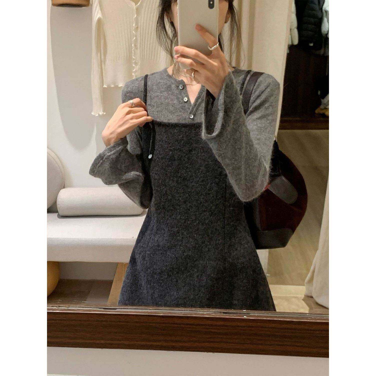 灰色针织衫搭配背心裙字裙时尚套装开春新款两件套小个子短款女