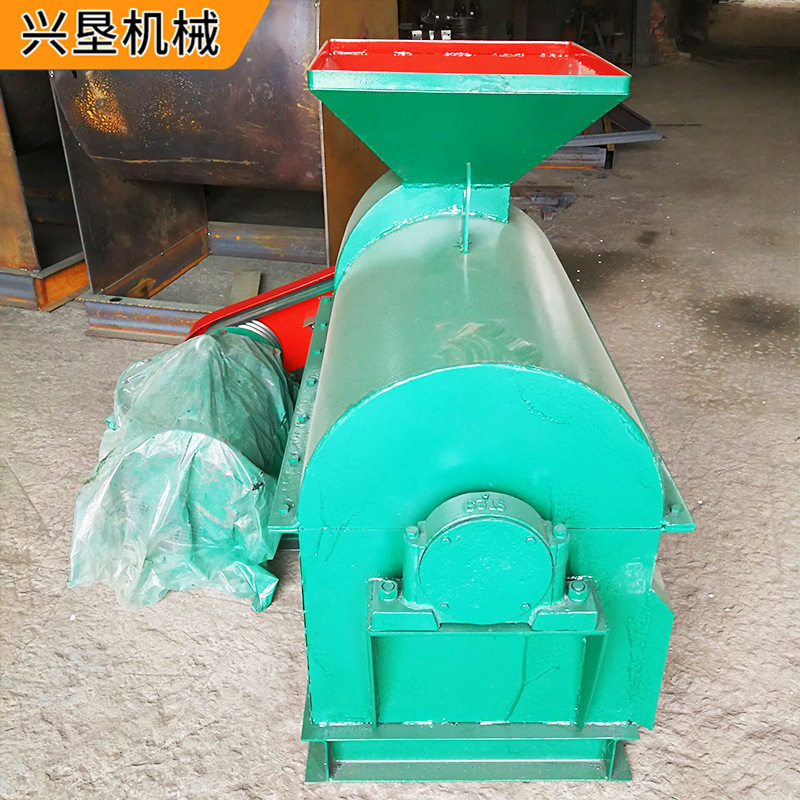 石墨粉矿物质粉旋转挤压造粒机猪牛羊粪有无机肥对辊挤压造粒机