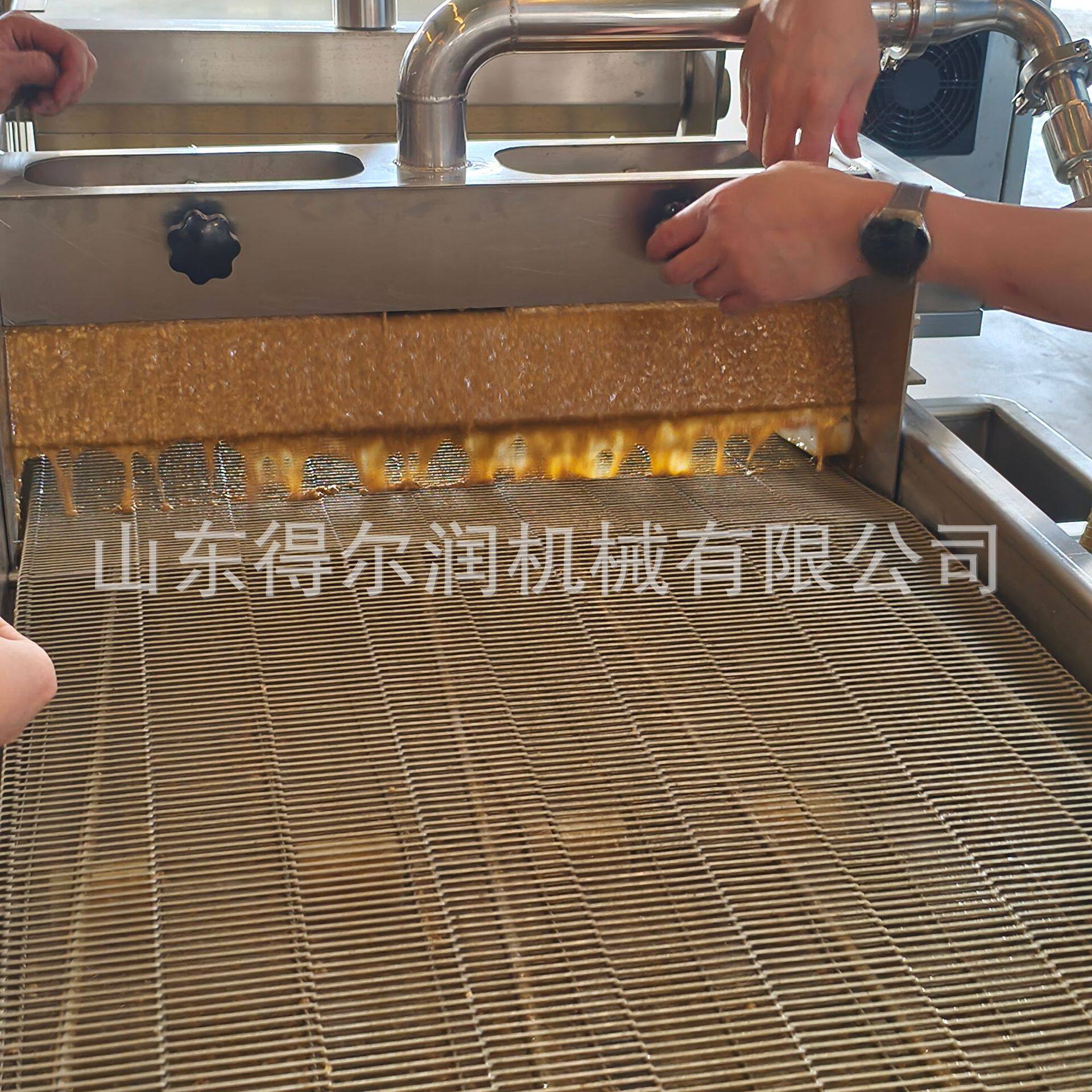 核桃馍酥饼坚果碎淋浆机可加坚果碎上浆机不堵泵易清洗撒料机