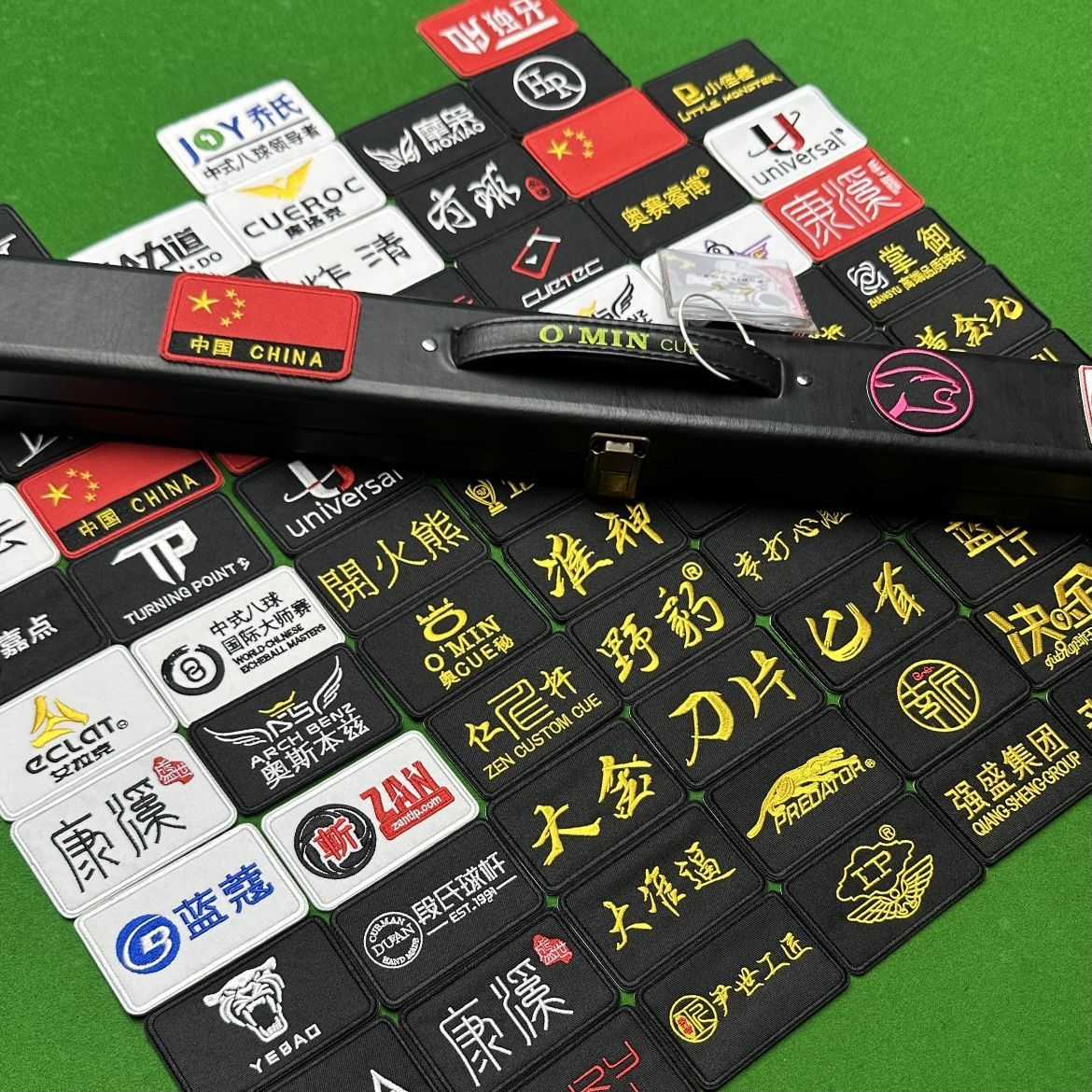 台球杆盒刺绣贴纸乔氏野豹康熙LOGO布贴自粘不留胶免缝布贴不易掉