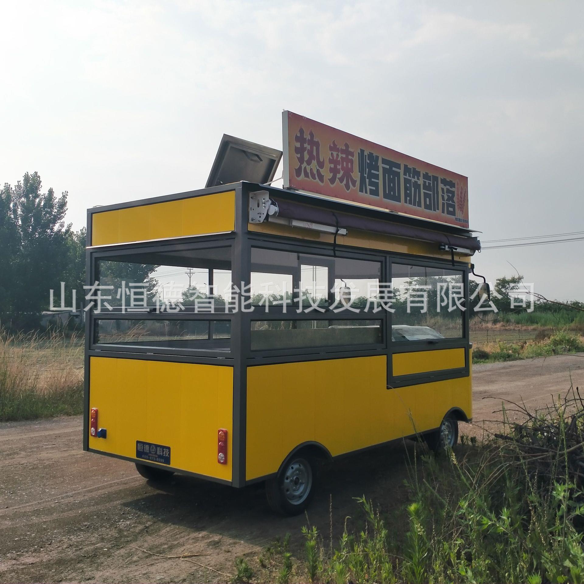 四轮烤面筋餐车 网红烤串移动电动餐车摆摊商业多功能四轮小吃车