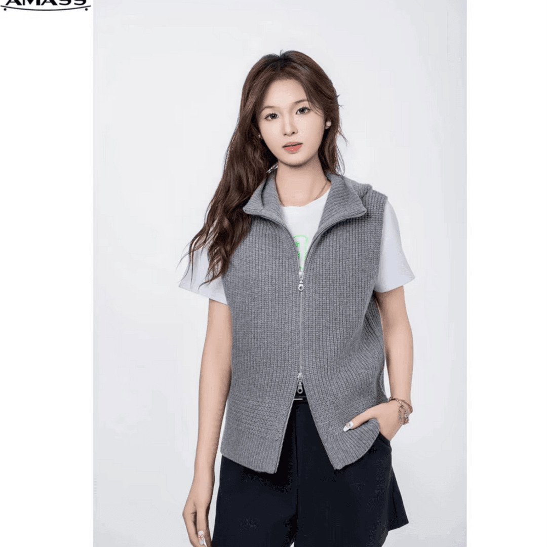 阿玛施AMASS减龄感连帽拉链针织马甲外套女5499273