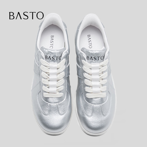 BASTO/百思图时尚潮流德训鞋