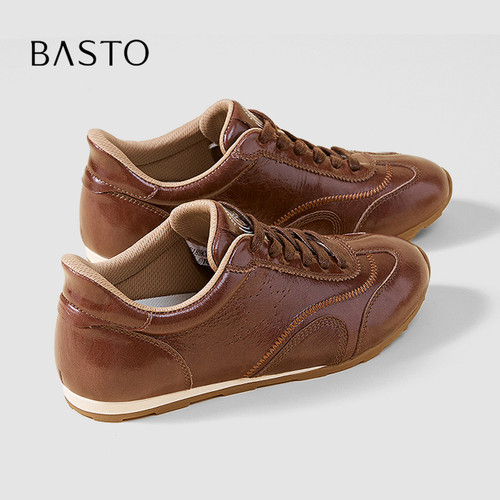 BASTO/百思图薄底轻便休闲德训鞋