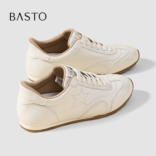 BASTO/百思图闪穿阿甘德训鞋
