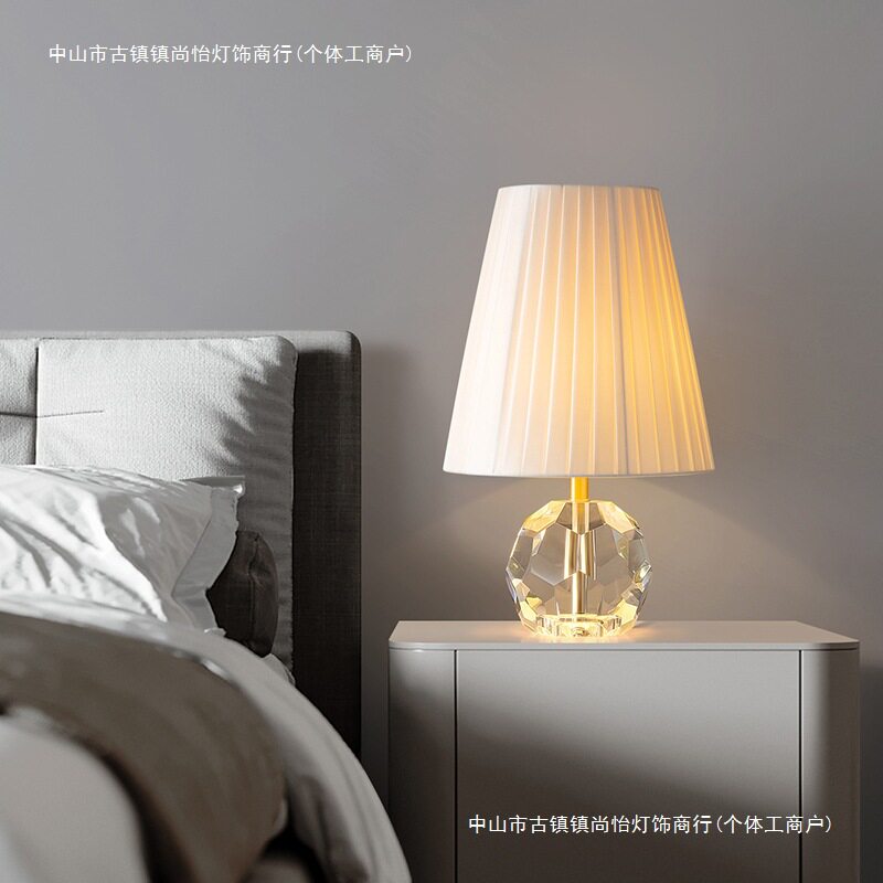 全铜轻奢时尚水晶台灯ins卧室浪漫温馨夜灯床头灯简约现代家用