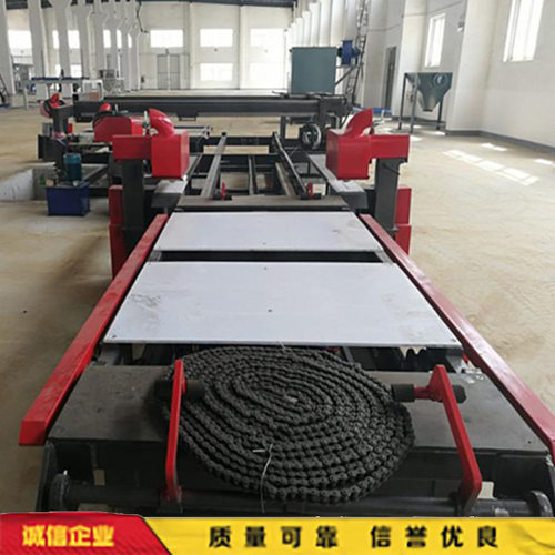 发泡保温板自动切割机烟道板四边切割锯硅纤盖板修边距