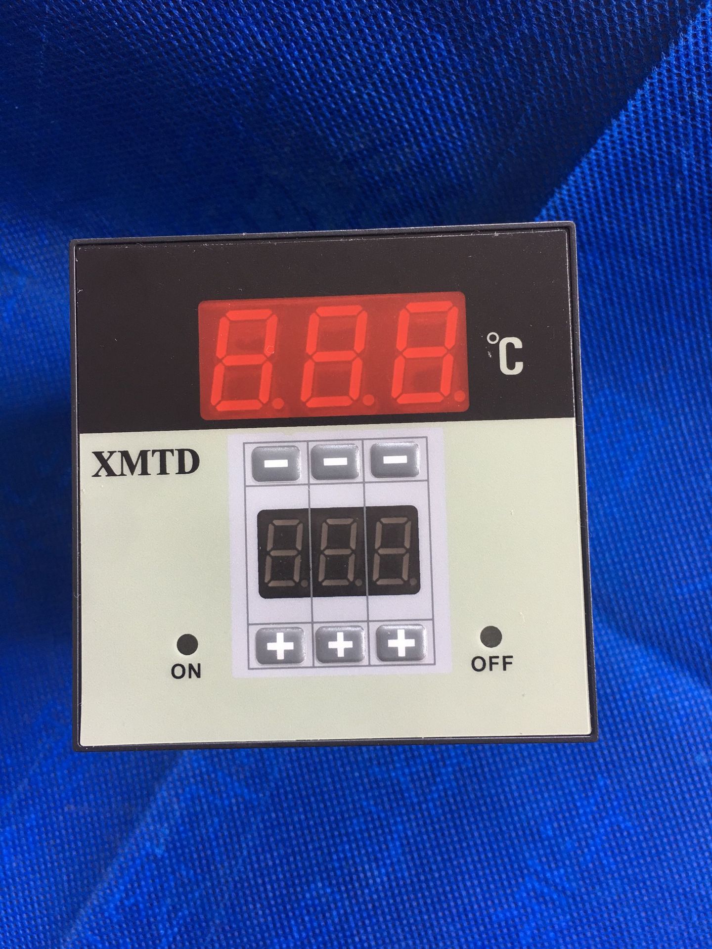 新款XMTD温控仪，温度调节用数码管代替拨码开关图片
