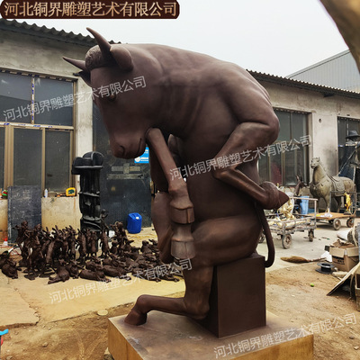 思考的牛铸铜雕塑铜牛沉思牛铜雕像thinking cows bronze sculptu
