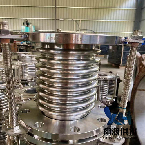 不锈钢304材质波纹补偿器 DN150 PN10 L=280mm  8波波纹管伸缩节