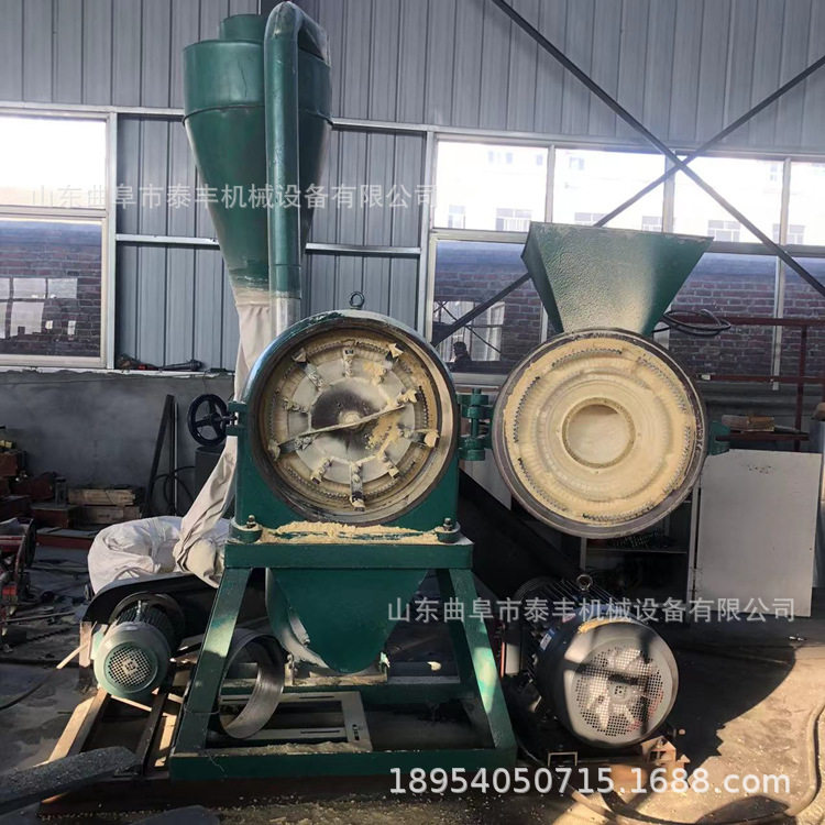 多功能粉碎机大型齿爪式全自动磨粉机齿盘磨钢磨玉米大米三相超细图片