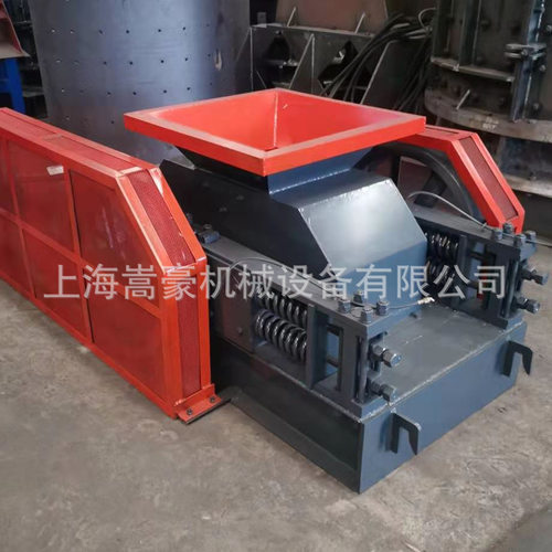 供应2PGC450*400齿辊破碎机 耐火砖混凝土块玻璃瓷砖破碎机