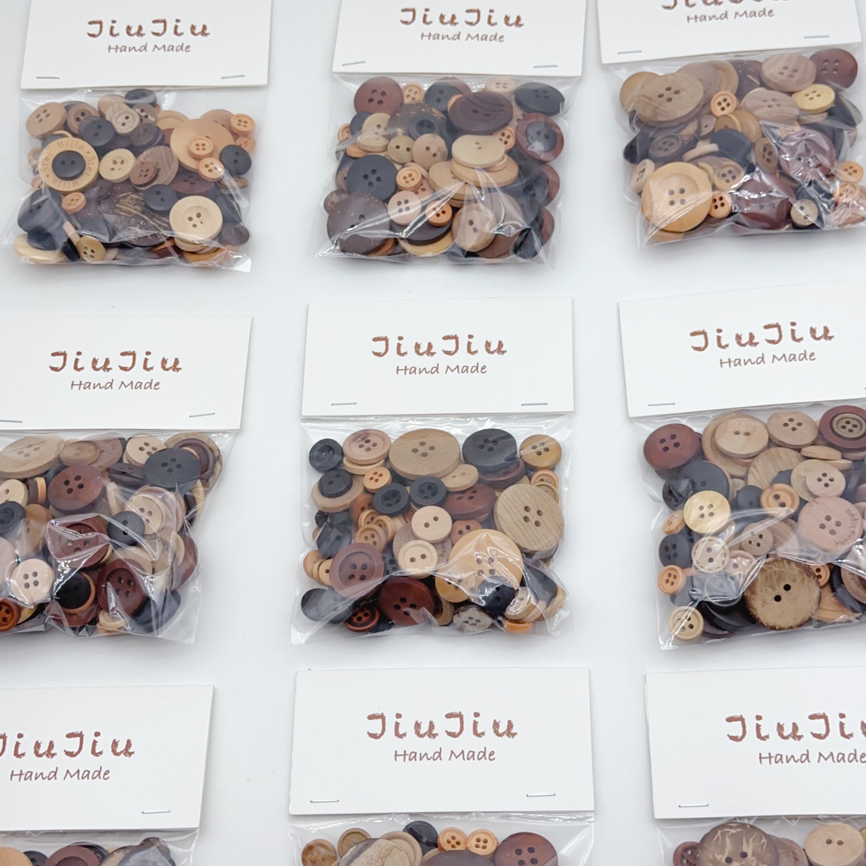 JiuJiu 木质椰壳纽扣100颗随机装diy手工材料复古实用可爱装饰扣