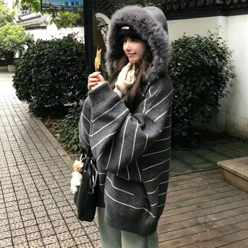 美式复古条纹连帽毛领毛衣外套女