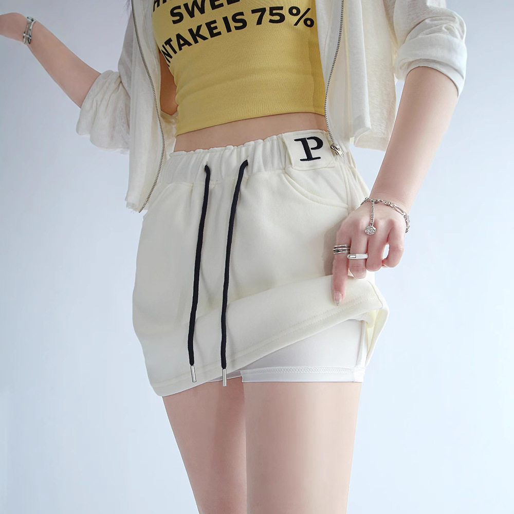 灰色辣妹短款运动卫裙裤女2026春夏季新款高腰短裤包臀a字半身裙