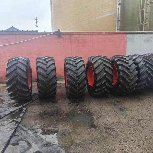 联合收机割轮胎540/65R2540/470R2450/70R24KYR4000/60-15.5