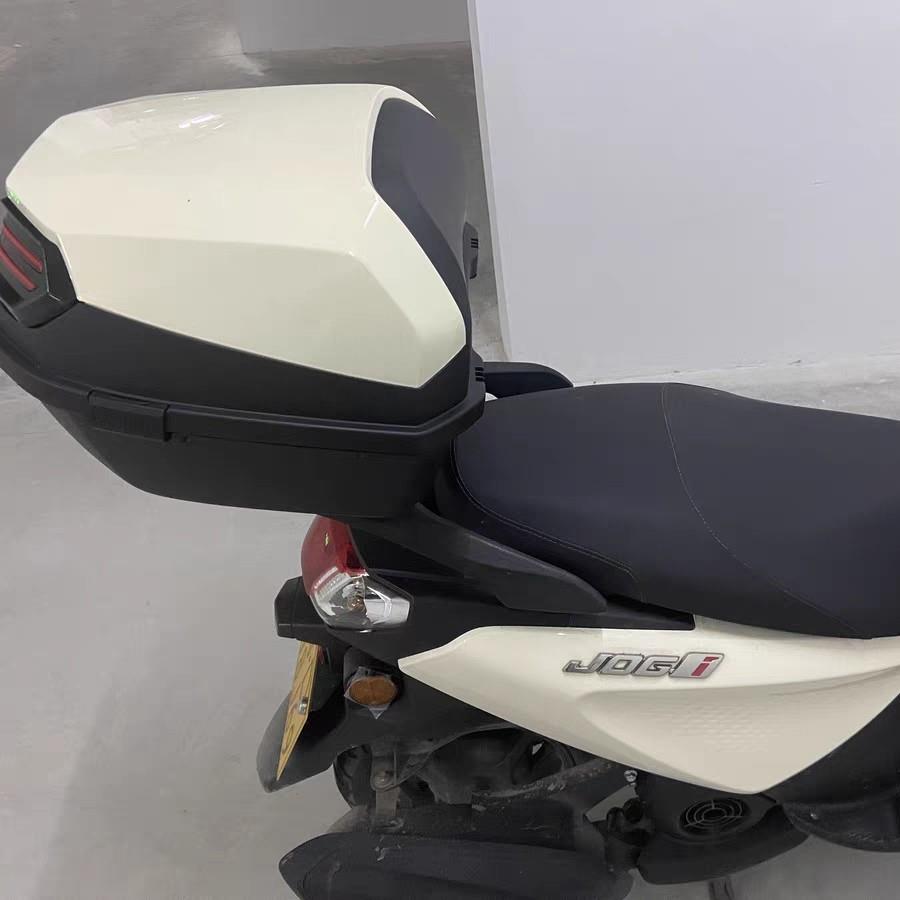 适用山叶巧格i125尾箱踏板机车ZY125T-13/14/15/16后备箱储物