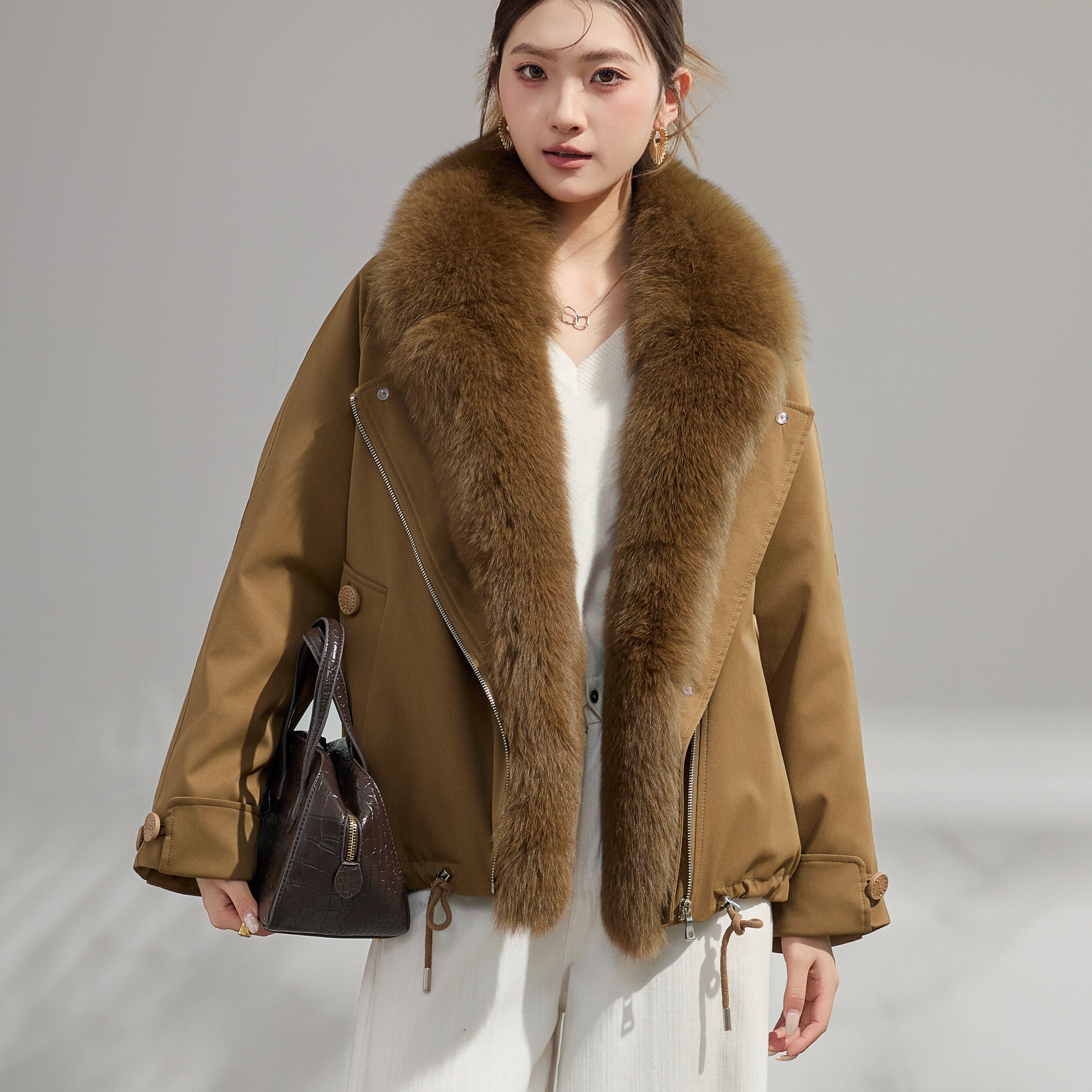 狐狸毛领皮草派克服女短款羽绒服90白鸭绒宽松高级感轻奢外套新款