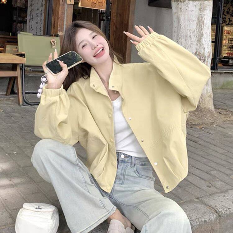 奶黄色工装风衣外套女春