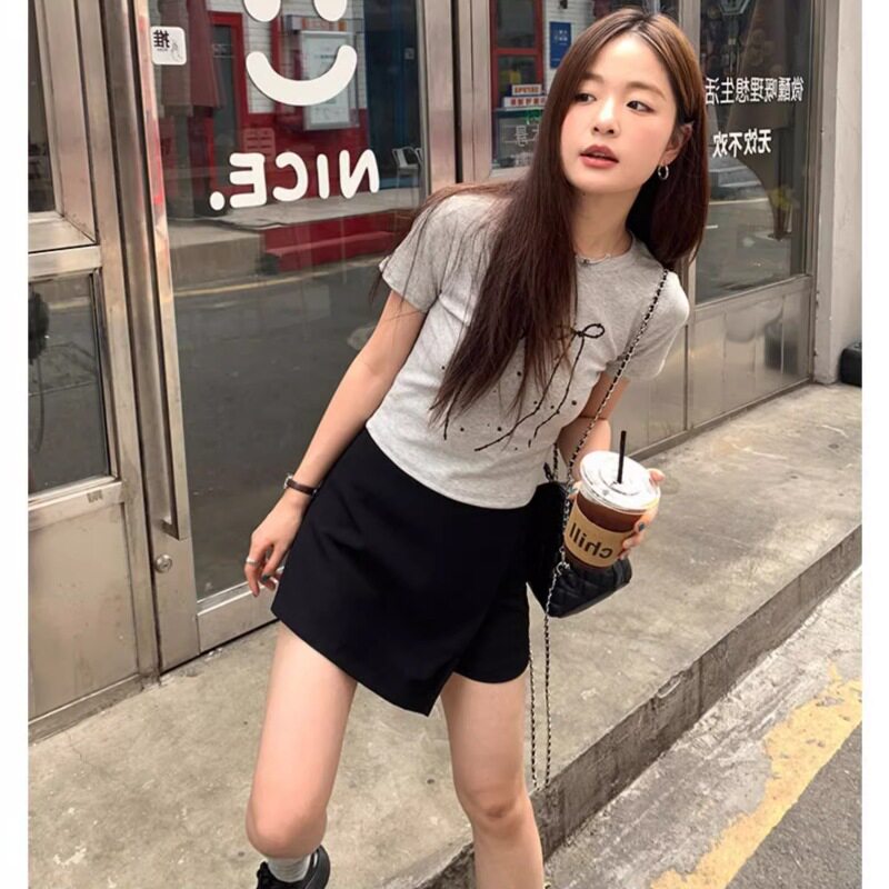 设计感A字半身裙裤女2026