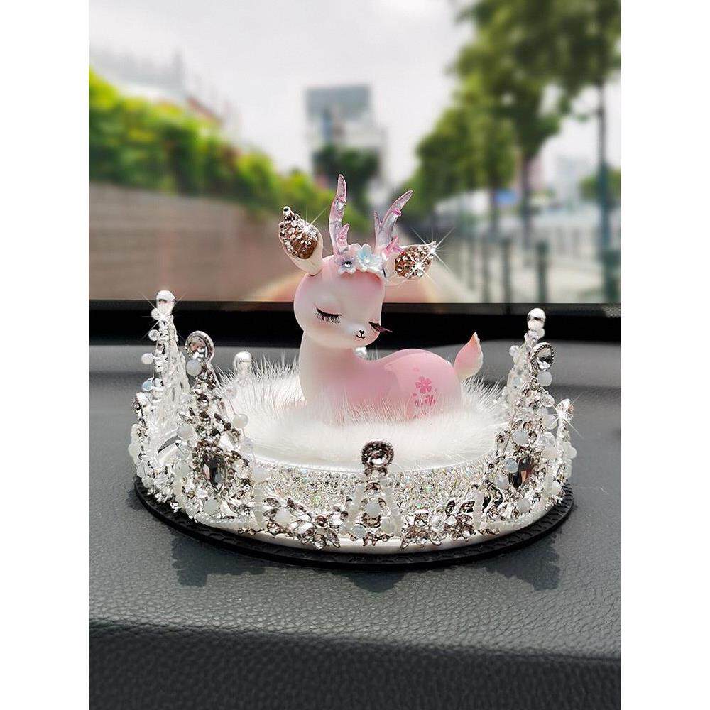 镶钻车载摆件网红创意可爱一路平安鹿女神款车内饰品汽车香薰用品