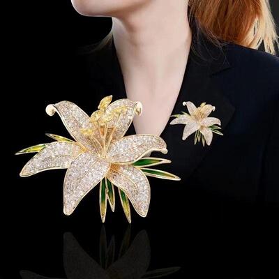 绽放百合花胸花胸针镶钻轻奢百搭别针配饰防走光YL