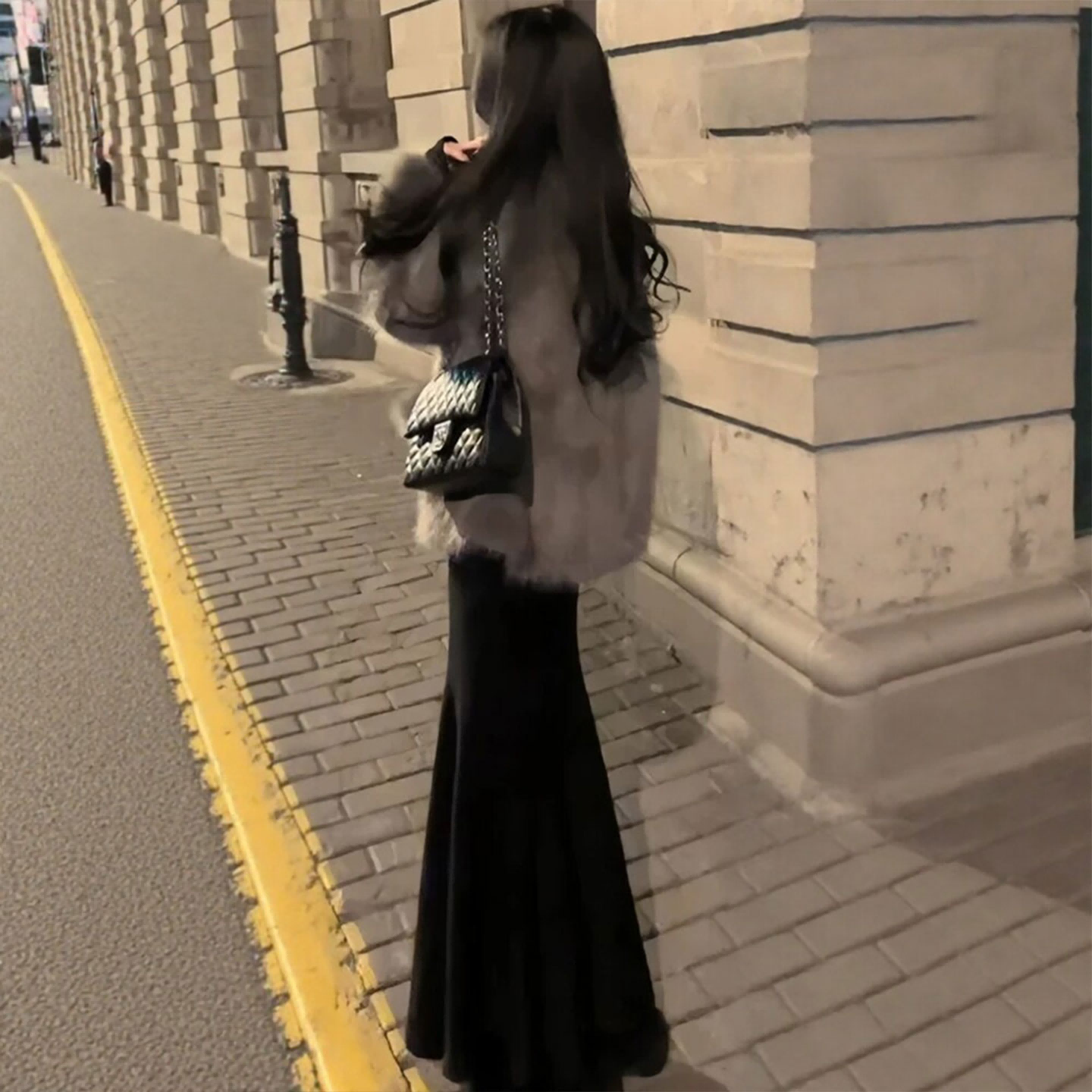 黑色鱼尾裙女秋冬2026新款高腰针织包臀长裙小个子超美a字半身裙