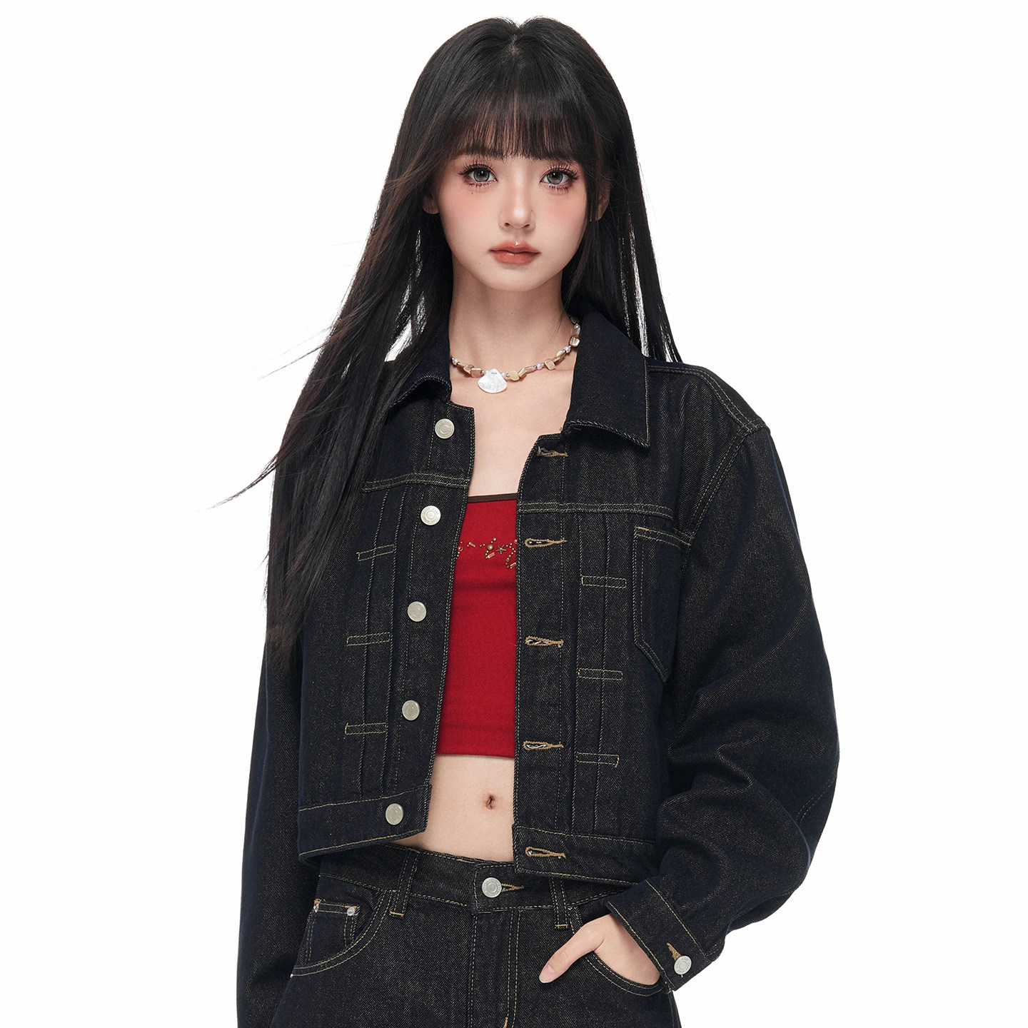 叶小可深蓝色翻领纽扣后系带短款牛仔服女2026新款防褪色短外套女