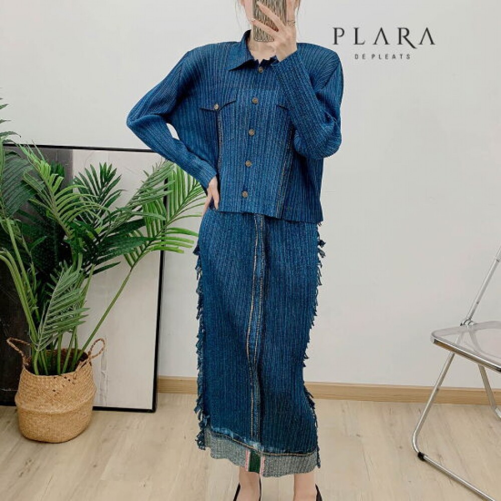 Plara 百褶牛仔印花外套+半身裙套装（至88）