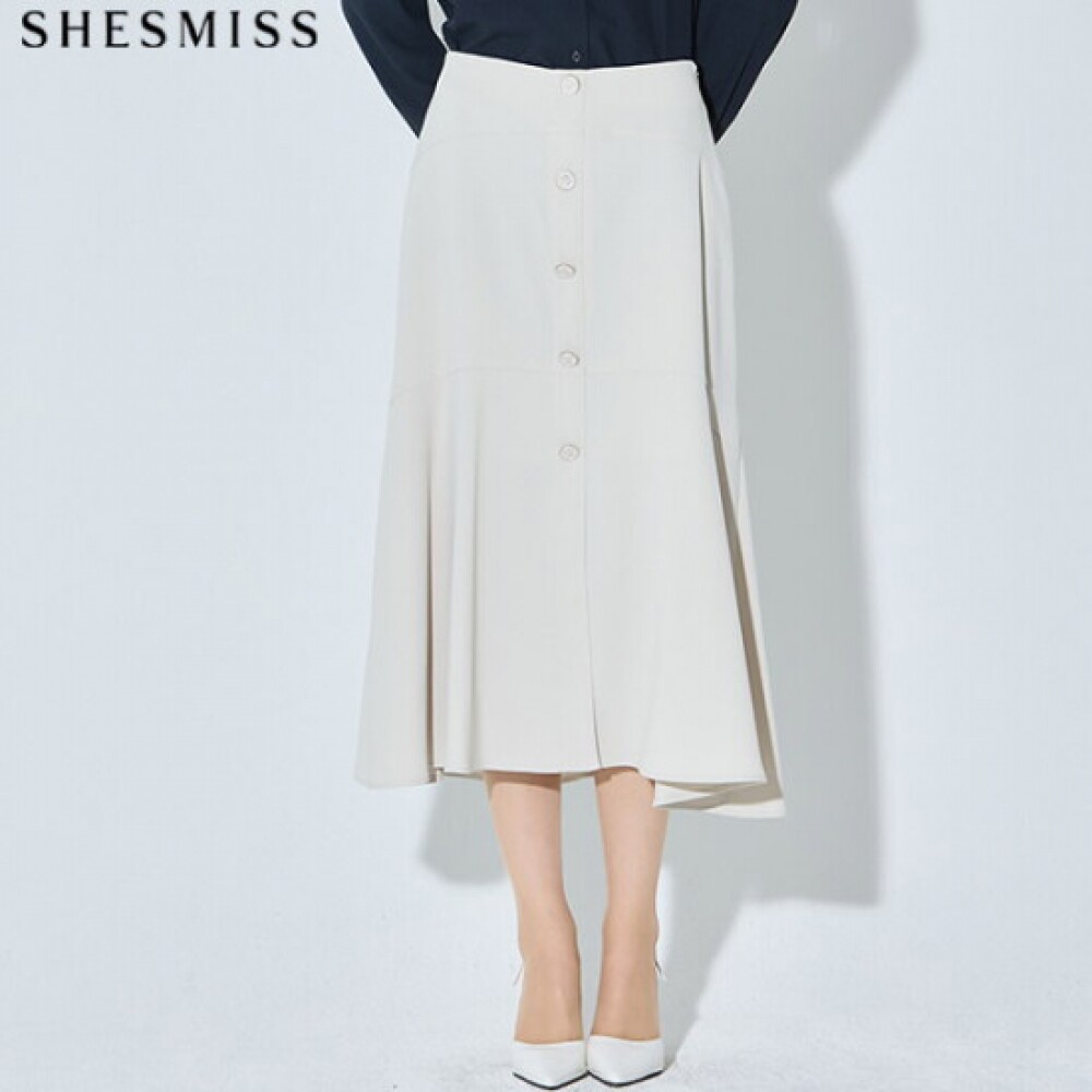 SHESMISS 背带扣裙 (参考价格:228000元)