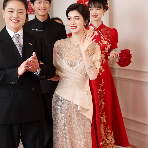 2026新款气质长款收腰鱼尾裙喜婆婆婚宴装优雅鎏金亮片妈妈礼服高