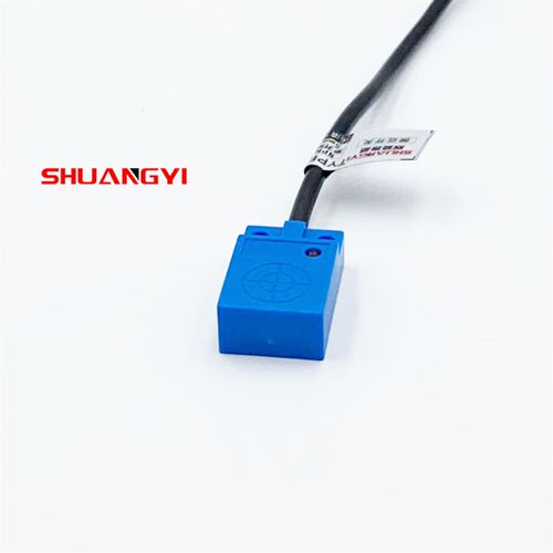 小方形电感式接近开关传感器TL-W5MC1三线NPN常开PNP常闭12V24V