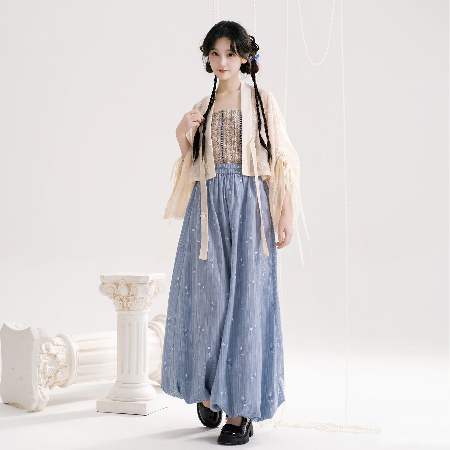 芷蘅间雾霭藏青 唐风新中式女夏季防晒外搭汉元素日常通勤轻汉服图片